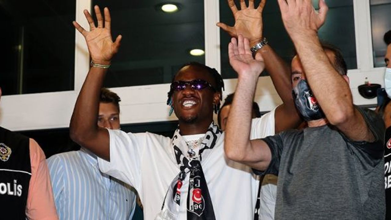 Beşiktaş, Batshuayi'yi KAP'a bildirdi