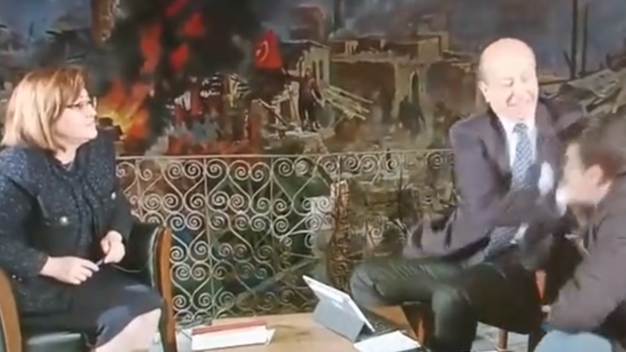 Habertürk tokat krizinden dolayı özür dileyerek, Muharrem Sarıkaya'nın görevine son verdi!