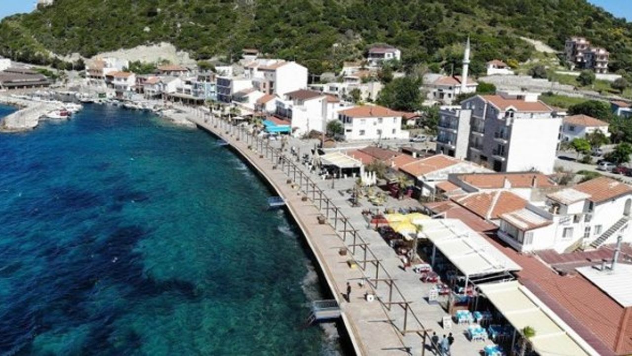 Karaburun'da 'yüzer iskele' projesi iptal