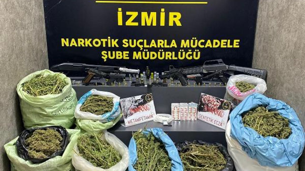 İzmir'de 33 adrese uyuşturucu operasyonu: 24 gözaltı