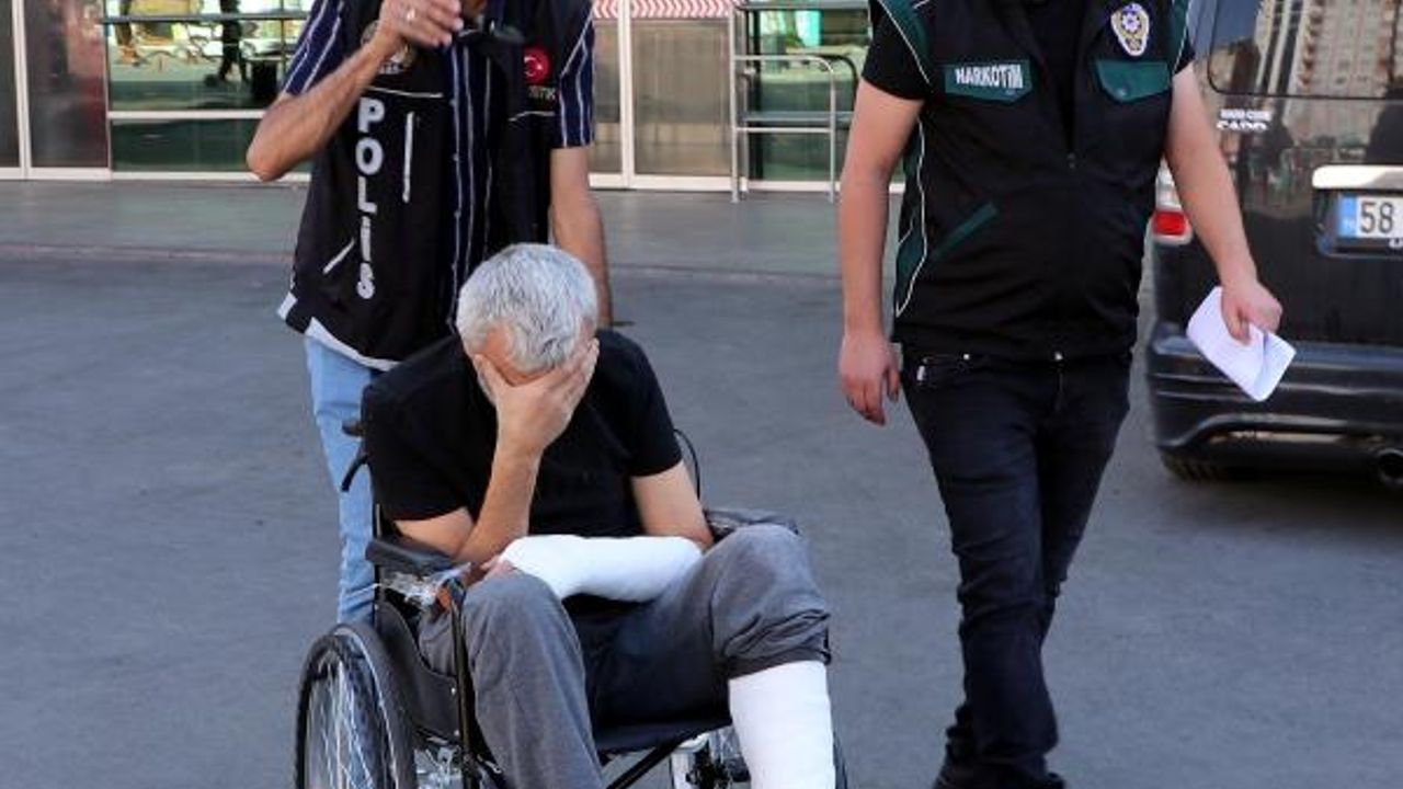 Uyuşturucu şüphelisi tekerlekli sandalyeyle adliye getirildi