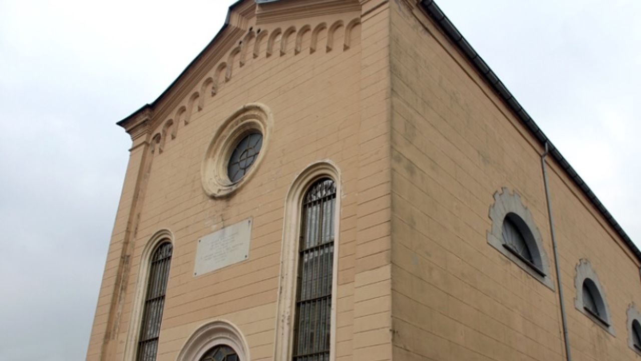 Sarıyer'deki Santa Maria Kilisesi'ne pazar ayini sırasında saldırı