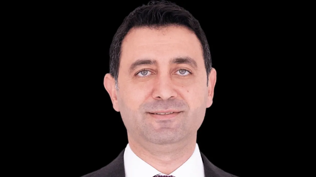 CHP Bayraklı Belediye Başkan Adayı İrfan Önal Kimdir?