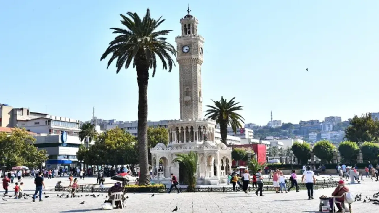 İzmir, Lonely Planet’in 2024’te gidilecek şehirler listesinde