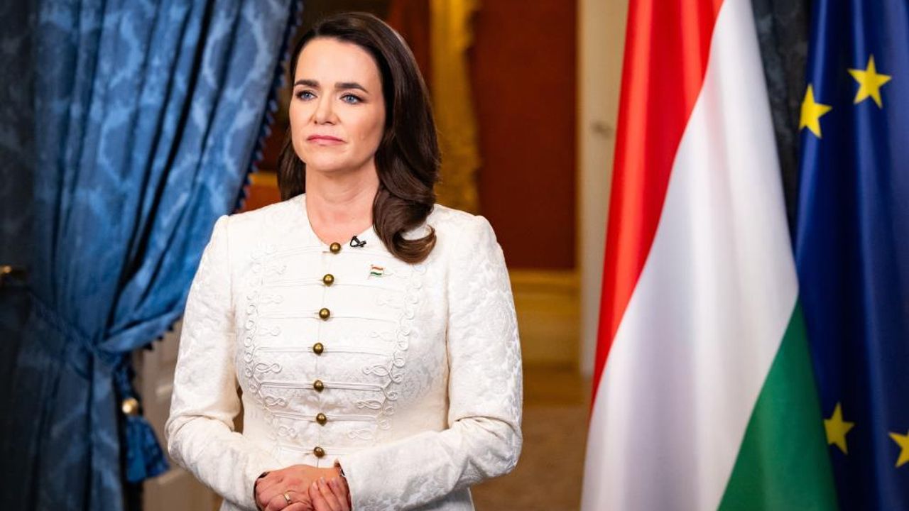 Macaristan Cumhurbaşkanı Katalin Novak, çıkan skandal sonrası istifa etti