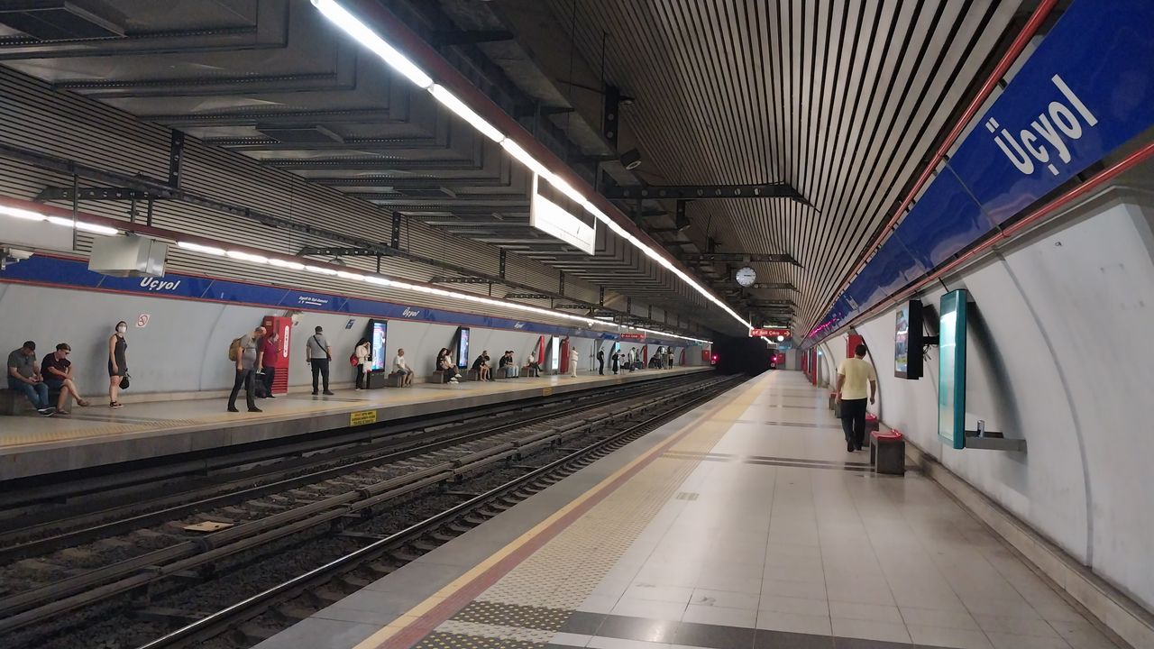 İzmir Metrosu'nda 3 günlük bakım çalışması: Seferler 15 dakikada bir yapılacak