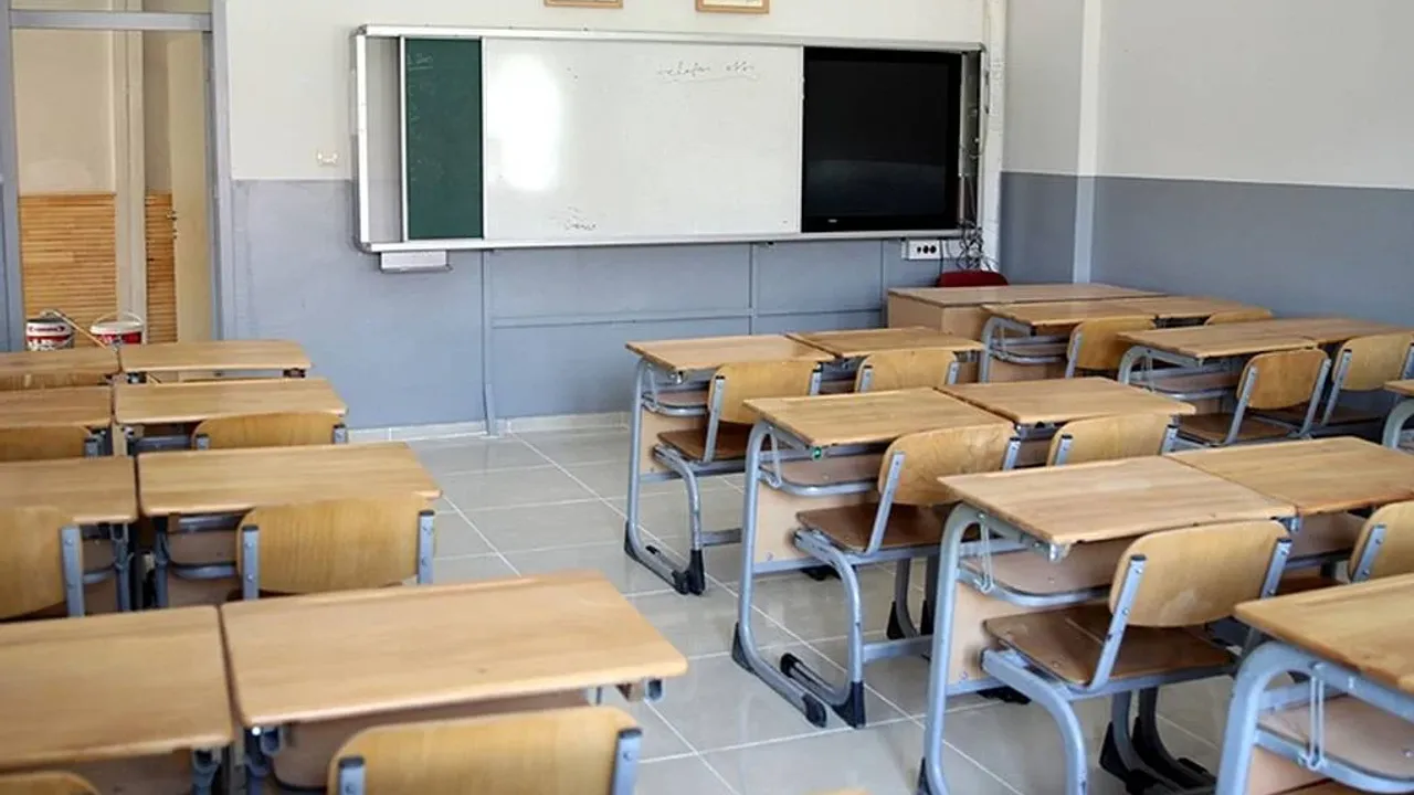 1 Nisan resmi tatil mi? Okullar açık olacak mı? - Son Mühür - Son Dakika  Haber, Güncel Gazete Haberleri