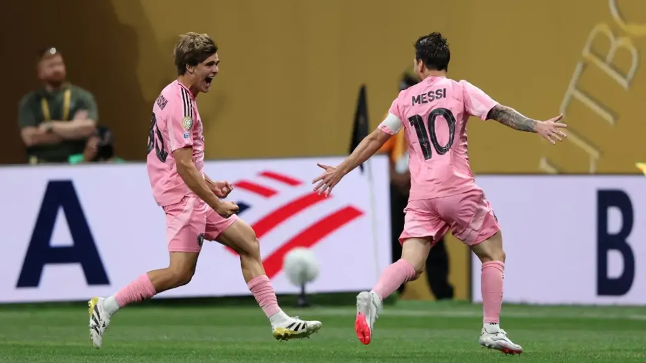 Messi, FIFA kurallarını hiçe saydı!