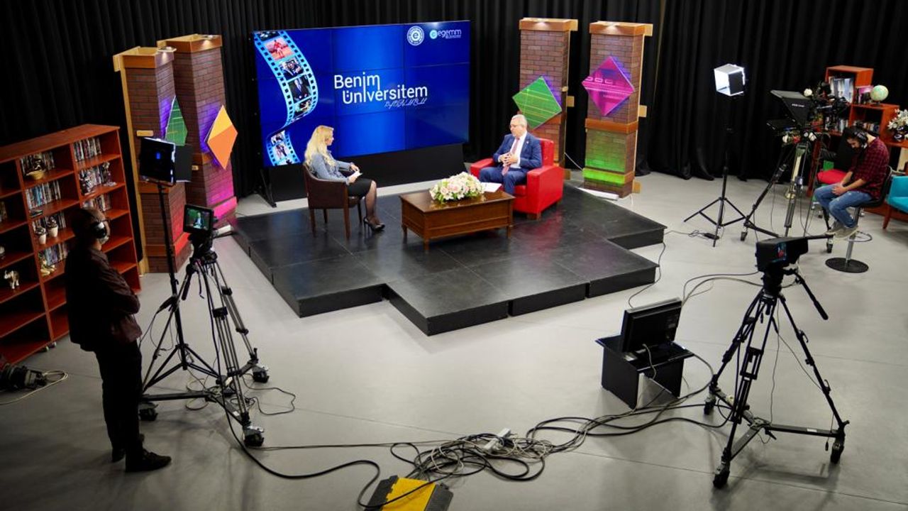 İzmir Ege Üniversitesi’nde iletişim eğitimi teoriden pratiğe taşınıyor!