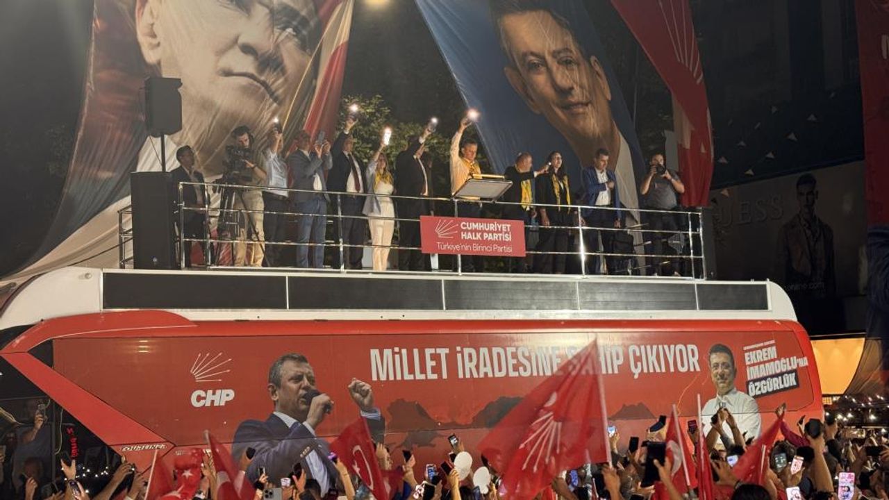 Özgür Özel’den dış politikada ‘TikTokçu Hakan’ eleştirisi