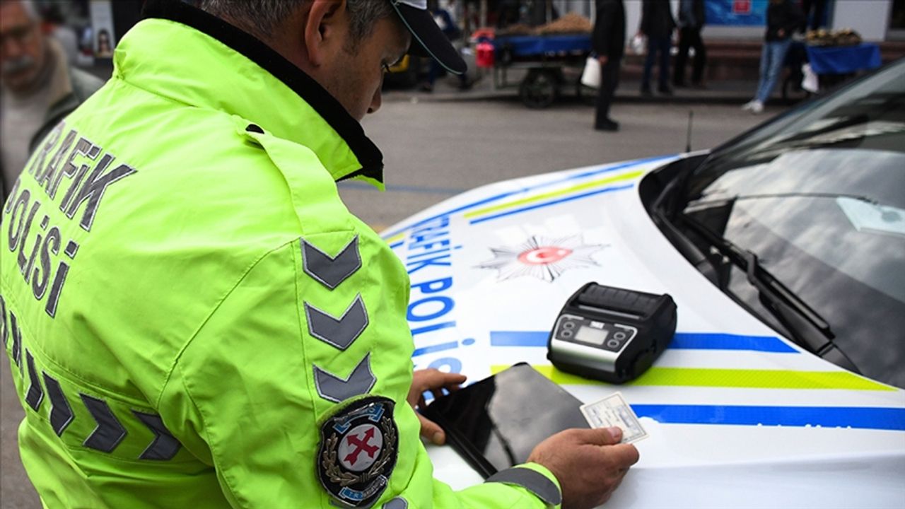Trafikte bunu yapana hapis cezası! Mecliste kabul edildi... İşte, yeni trafik cezaları!
