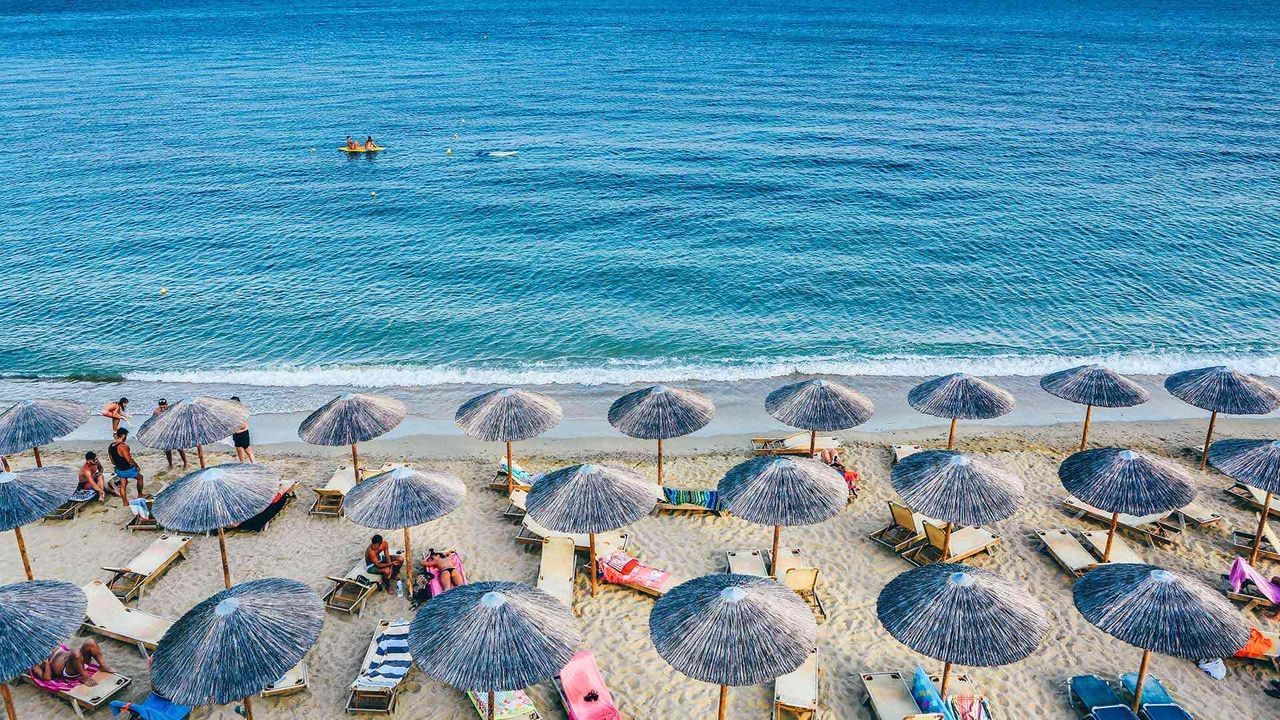 İzmir'in en iyi beach kulüpleri hangileri?