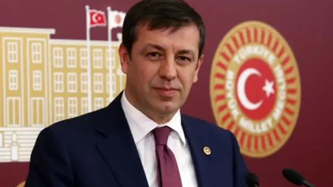 İzmir Milletvekili Rahmi Aşkın Türeli’nin acı günü: Babası Feyzi Tunç Türeli vefat etti