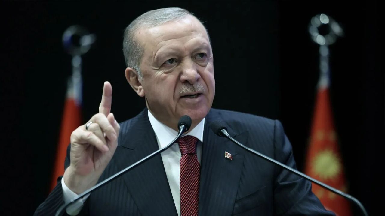 Erdoğan’dan ‘fon soruşturması’na ilişkin ilk açıklama: ‘Sorumluluğu olan kim varsa hesap sorulacak’