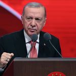 Cumhurbaşkanı Erdoğan'dan net mesaj: "Durduracaklarını hayal edenler yıkılacaktır!"