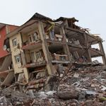 İzmir tarihindeki en büyük deprem hangisidir? İzmir'deki en büyük deprem kaç yılında oldu?