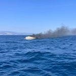 Didim açıklarında korku dolu anlar! Yanan özel tekne sulara gömüldü, 2 kişi kurtarıldı