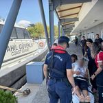 Dikili açıklarında gezi teknesinde yaralanan kişi Sahil Güvenlik tarafından tahliye edildi!