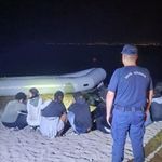 İzmir'de düzensiz göçmen operasyonu: Seferihisar ve Dikili'de 31 kişi yakalandı