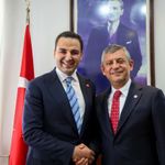 YENİ Parti'de gençliğin rotası çizildi... Göreve başlayan Aydın'dan ilk mesaj!