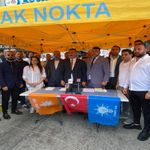 AK Parti Konak’ta 500 yeni üyeye rozet katılım töreni: Başdaş’tan CHP yönetimine sert eleştiriler!