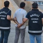 Aydın'da Cumhurbaşkanına hakaret içeren maket asan şüpheli yakalandı!