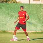 Göztepe'de yeni sezon mesaisi sürüyor! Stoilov'dan taktik ağırlıklı antrenman