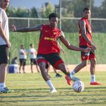 Göztepe'de Süper Lig mesaisi sürüyor! Stoilov yönetiminde taktik çalışma