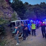 İzmir Tire'de tarım işçilerini taşıyan minibüsün freni patladı! Ölü ve yaralılar var...