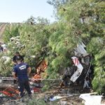 Manisa-İzmir yolunda can pazarı! Yolcu otobüsü kamyona çarptı, ölü ve yaralılar var...