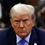 ABD'den dikkat çeken İran kararı! Trump saldırıları durdurduğunu açıkladı!