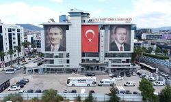 AK Parti İzmir'de yeni yönetim belli oldu