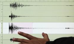Ege Denizi'nde 5 büyüklüğünde deprem