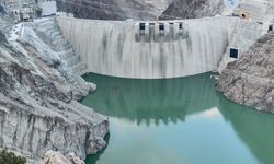 Artvin'deki Yusufeli Barajı ve Hidroelektrik Santrali'nde su yüksekliği 100 metre oldu