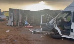 TAG Otoyolu'nda 5 aracın karıştığı kazada ortalık savaş alanına döndü: 2 ölü, 20 yaralı