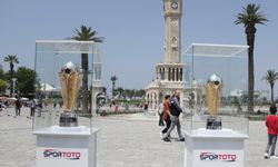 Süper Lig ve 1. Lig şampiyonluk kupaları, İzmir’de görücüye çıktı