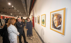 "İzmir ve Kültürel Değerleri" resim yarışması sergisi açıldı