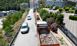 Narlıdere Belediyesi asfaltlama çalışmalarını sürdürüyor