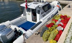 İzmir'de kaçak avlananlar Sahil Güvenlik'e yakalandı