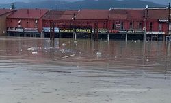 Terminal ve Galericiler Sitesi sular altında kaldı