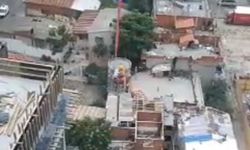 İzmir’de akılalmaz olay: Vincin beton kovasında işçi taşıdı
