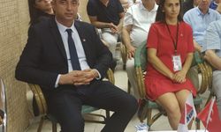 CHP Menderes'te kazanan Karakurt oldu