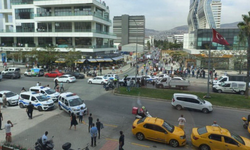 İzmir Adliyesi önünde sıcak çatışma