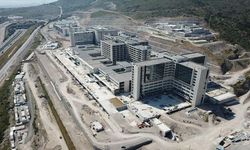 İzmir Şehir Hastanesi'ni hangi yol, hangi personel, hangi ulaşım aracıyla açıyorsunuz?