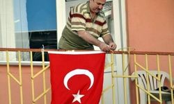Cumhurbaşkanı Erdoğan ve bakanlardan bayrak çağrısı