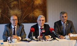 Dr. Serhan Bolluk, İzmir Büyükşehir Belediye Başkanlığı için adaylığını koydu