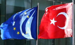 AB Komisyonu, Türkiye ile vize konusunda daha fazla adım atılması gerektiğini tavsiye etti