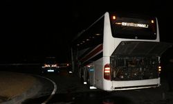 33 kişinin bulunduğu yolcu otobüsüne tüfekle ateş açıldı