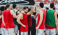 Aliağa Petkimspor, Darüşşafaka karşısında play-off hattına yükselmek istiyor