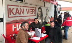 Antalya'da okullarda gönüllü kan bağışına büyük ilgi